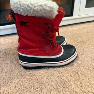 Sorel Women's Winter Carnival boots in the 'Mountain
